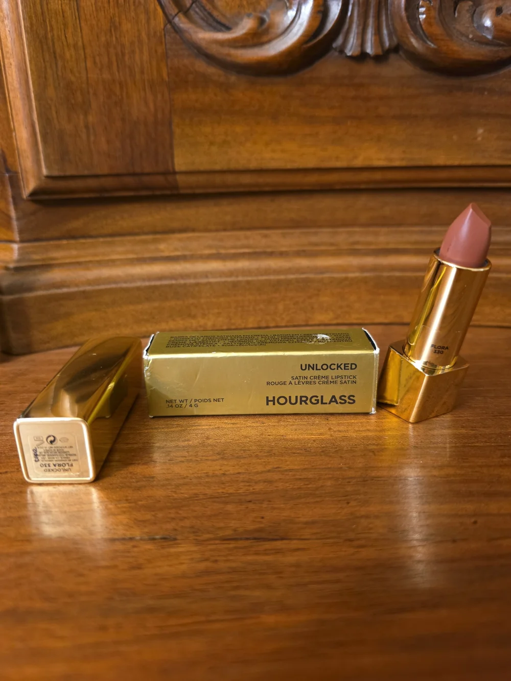 Hourglass Unlocked Satin Creme Lipstick, Flora 330, .14oz--NIB